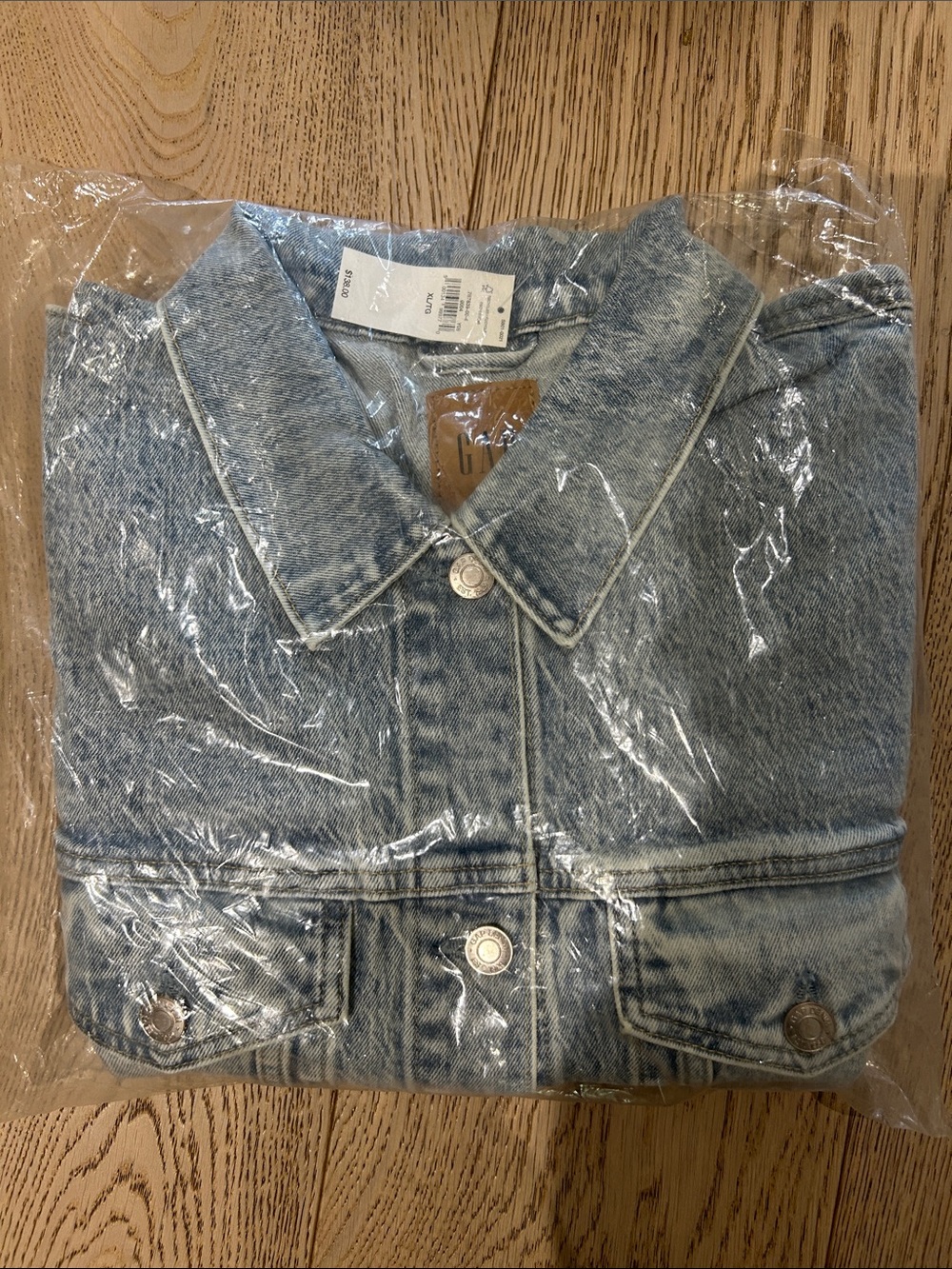NWT GAP [$138] Women's Barrel Sleeve Super Light Wash Denim Jacket - Picture 6 of 6